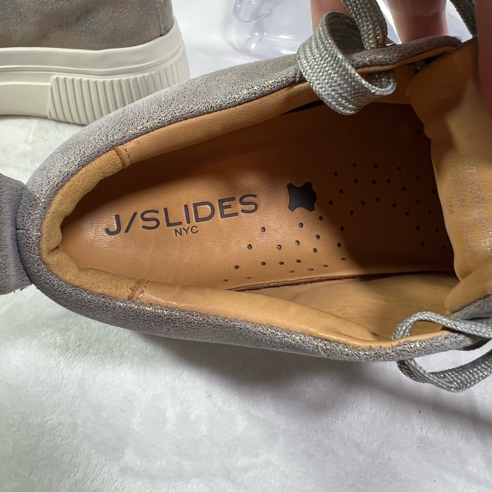 J/SLIDES Gray with Gold Metallic Finish Lace Up Shoes Leather Upper Size 6 - Picture 12 of 14
